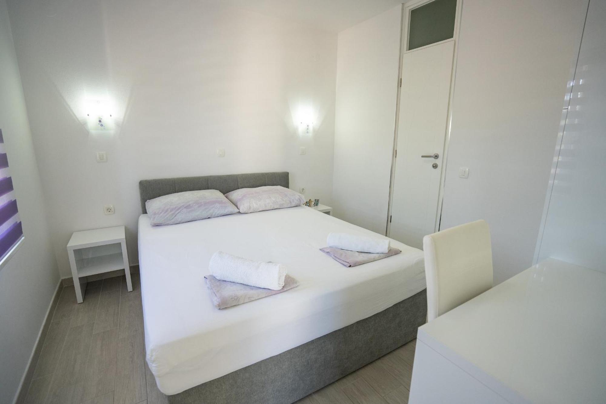 Garden Resort - Apartments Maslina Potocnica Habitación foto