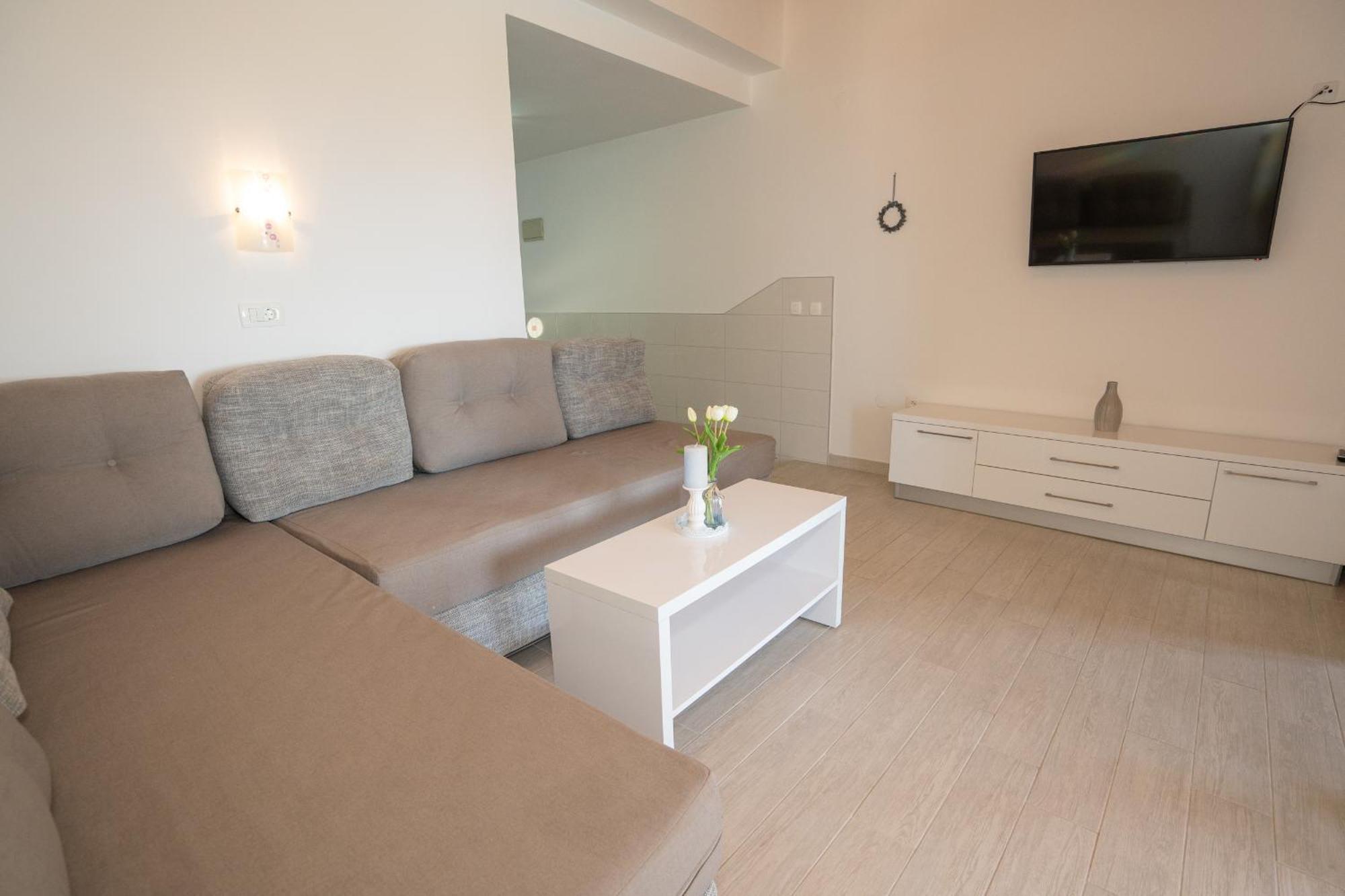 Garden Resort - Apartments Maslina Potocnica Habitación foto